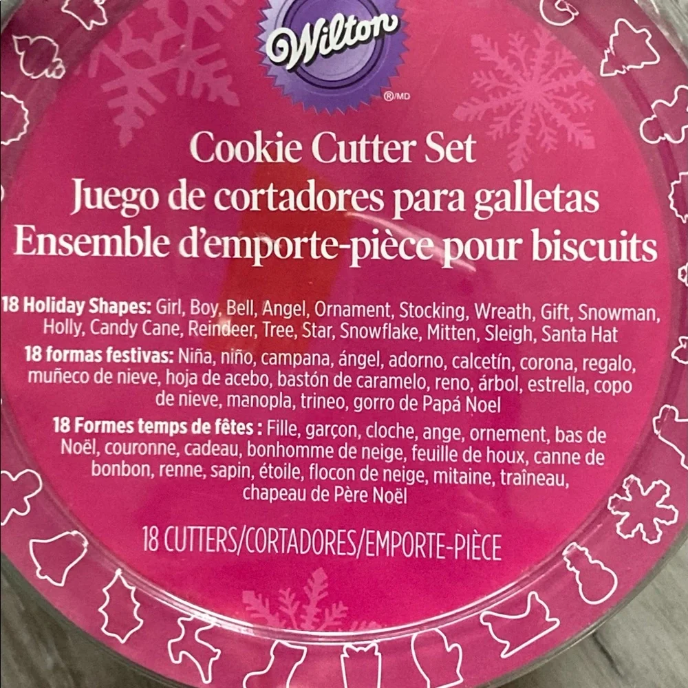 Wilton Christmas Cookie Cutters 18 pc Set Shapes Holiday Party Cookie Exchange